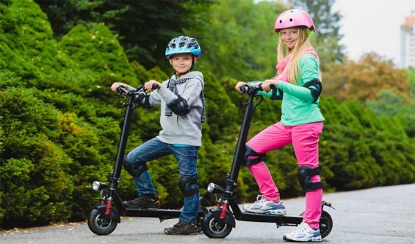 quà tặng sinh nhật cho bé gái 7 tuổi - xe trượt scooter